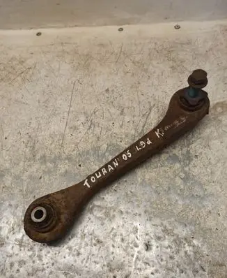 Volkswagen Touran I Rear control arm