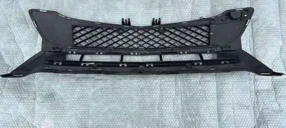 Mercedes-Benz GLK (X204) Front bumper lower grill A2048856823