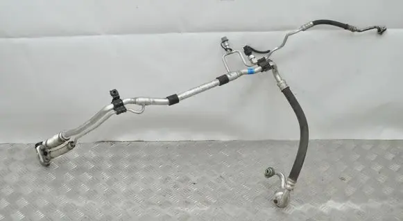 KIA Sportage Air conditioning (A/C) pipe/hose 97775F1350