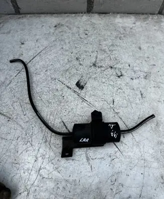 BMW X5 E53 Vacuum valve 1312762