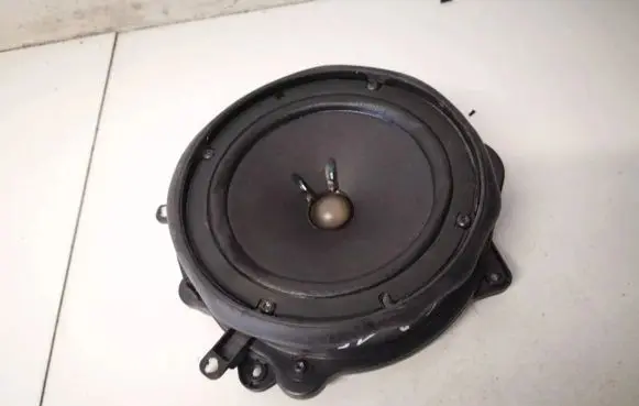 Audi A8 S8 D3 4E Front door speaker 2752507066