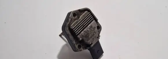 Audi A6 S6 C5 4B Oil level sensor 6PM00807902 1J0907660B