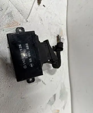 Mercedes-Benz S W140 Seat heating relay 1408201526 SG601660