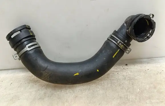 Hyundai Bayon Coolant pipe/hose