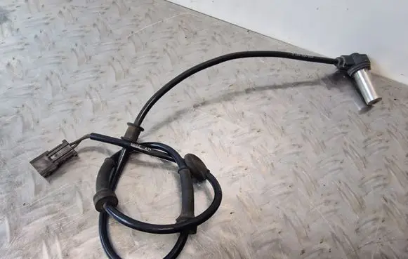 Audi A4 S4 B5 8D ABS rear brake sensor 8D0927807C