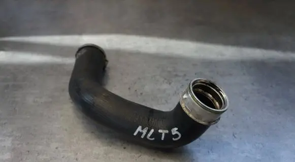 Mercedes-Benz ML W164 Intercooler hose/pipe A1645280682