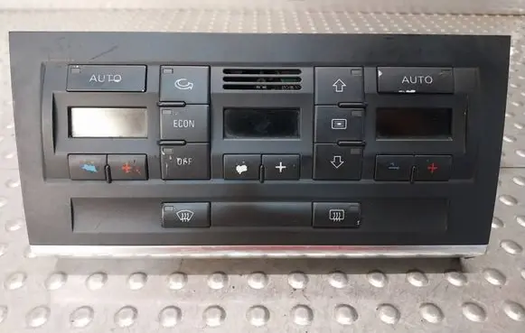 Audi A4 S4 B6 8E 8H Climate control unit 8E0820043