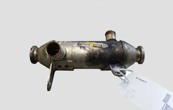 Citroen C5 EGR valve cooler 9631424880