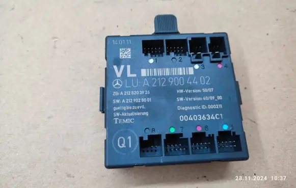 Mercedes-Benz E C207 W207 Door control unit/module A2129004402