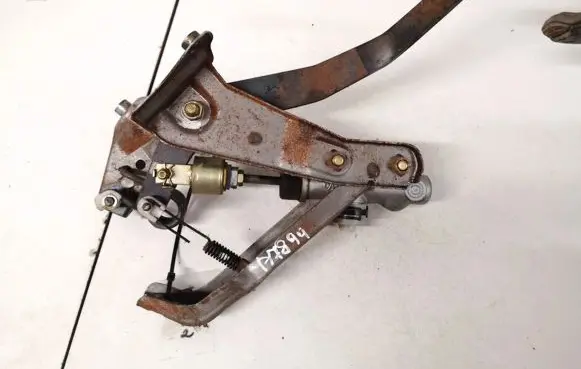 Toyota Avensis Verso Clutch master cylinder