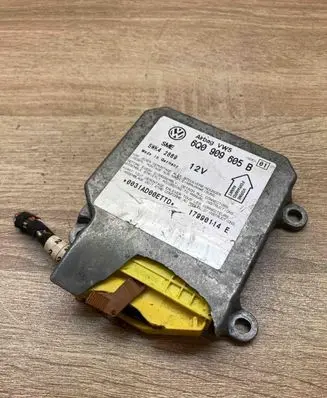 Volkswagen PASSAT B5.5 Airbag control unit/module 6Q0909605B 5WK42869
