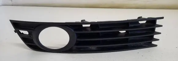 Audi A4 S4 B6 8E 8H Front bumper lower grill 8E0807682A