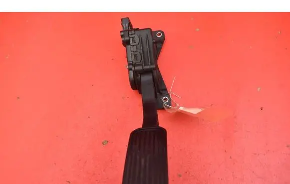 Toyota Yaris Verso Accelerator throttle pedal 780100D010