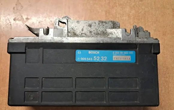 Mercedes-Benz E W124 ABS control unit/module 0055455232