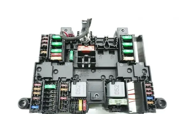 Mercedes-Benz CLA C118 X118 Fuse box set A1779061002