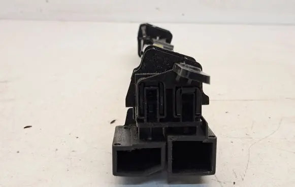 Toyota Prius (XW20) Glove box lock 5556547120