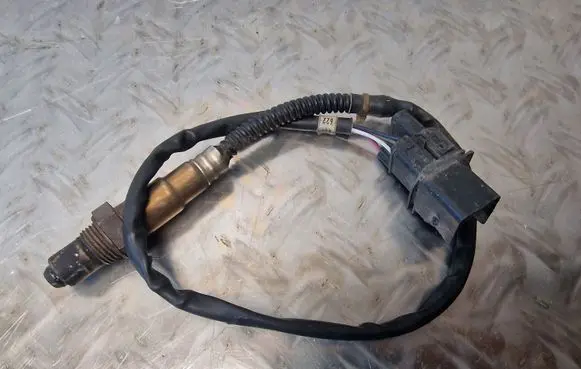 Audi A4 S4 B6 8E 8H Lambda probe sensor 06C906265B