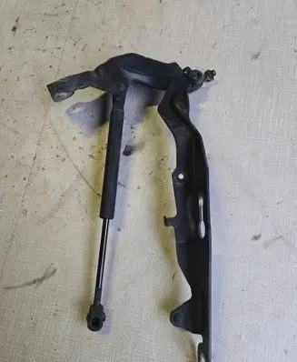 Volvo S80 Engine bonnet/hood hinges 30649514