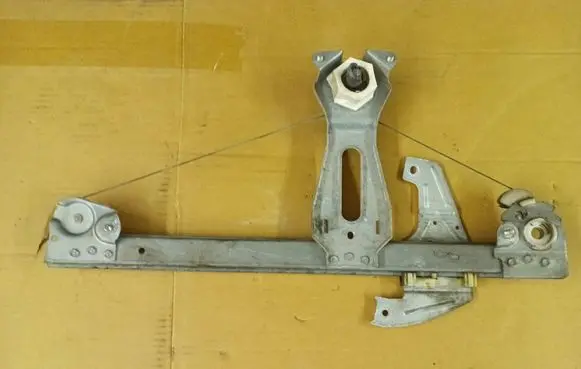 Citroen C1 Front door manual window regulator 