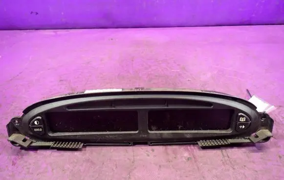 Citroen Xsara Picasso Speedometer (instrument cluster) 