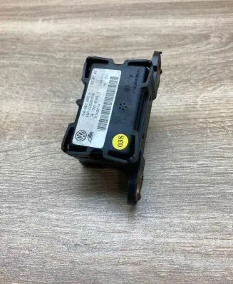 Audi A3 S3 8P ESP acceleration yaw rate sensor 7H0907655A 10170103663