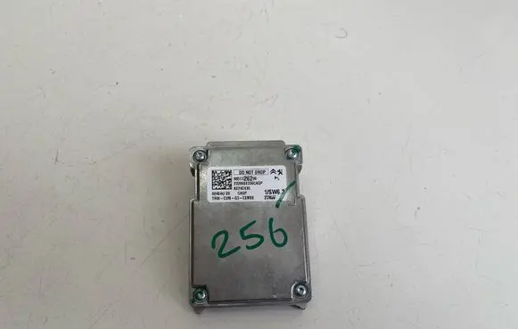 Peugeot 5008 II Windshield/windscreen camera 9851326280