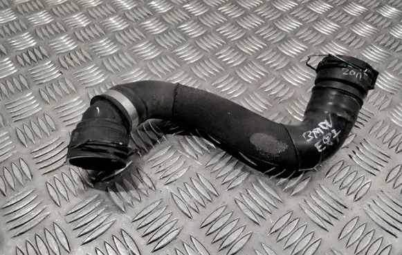 BMW 1 E81 E87 Engine coolant pipe/hose 1436077 1436377