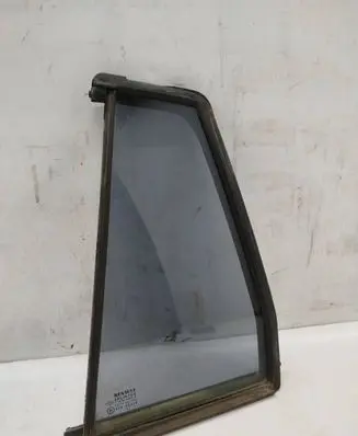 Rear vent window glass
