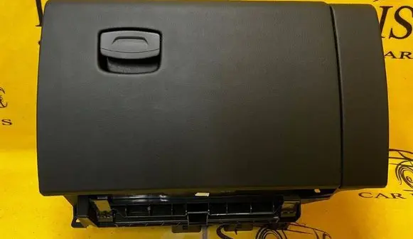 Renault Koleos II Glove box 685003744R