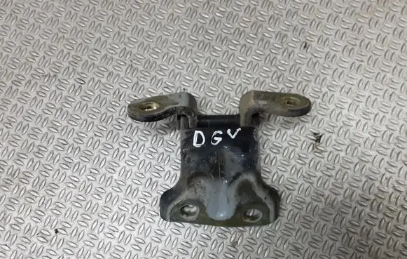 Hyundai Terracan Rear door upper hinge