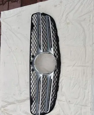 Mercedes-Benz GLC C253 Front bumper upper radiator grill 