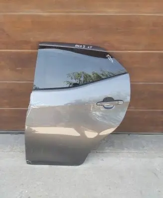 Toyota Aygo X Front door