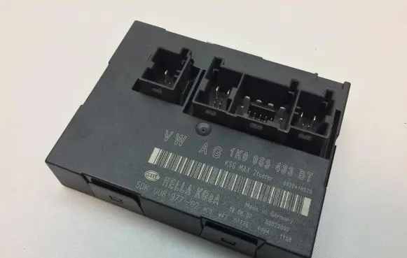 Volkswagen Golf V Comfort/convenience module 1K0959433BT