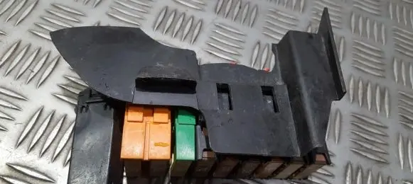 Renault Scenic II - Grand scenic II Fuse box set 15445991 1544599-1