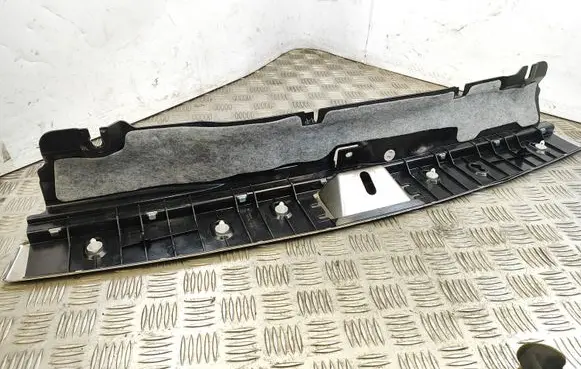 Mercedes-Benz C W204 Trunk/boot sill cover protection A2046906541
