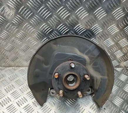 Toyota Celica T230 Front wheel hub 4321139035