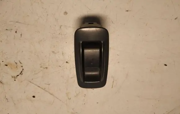 Toyota Corolla Verso AR10 Electric window control switch 848010F030B0