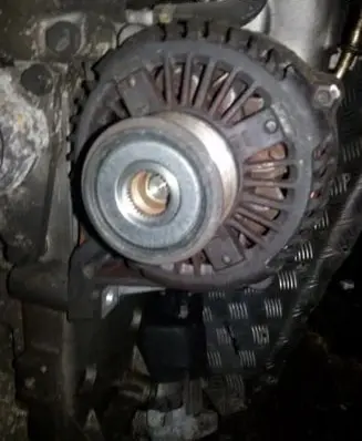 Volvo S40, V40 Generator/alternator 9472908 TN1022110500