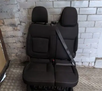 Renault Trafic III (X82) Front passenger seat 