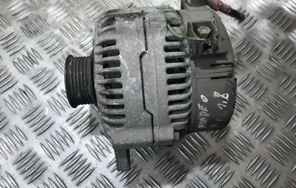 Ford Mondeo MK I Generator/alternator 0123212001 93bb-10300-ae
