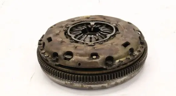 Volkswagen Touran III Dual mass flywheel 04L105266C