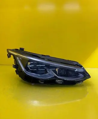 Volkswagen Golf VIII Headlight/headlamp 5H1941060