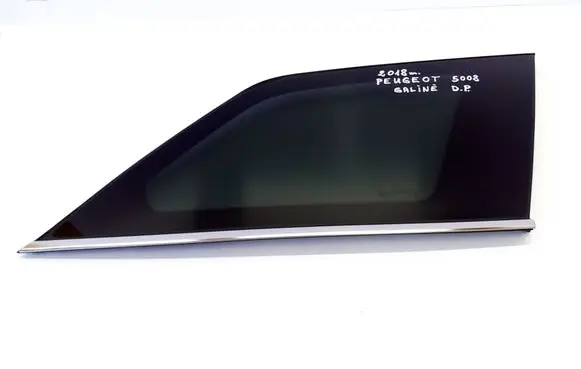 Peugeot 5008 II Rear side window 9812842280