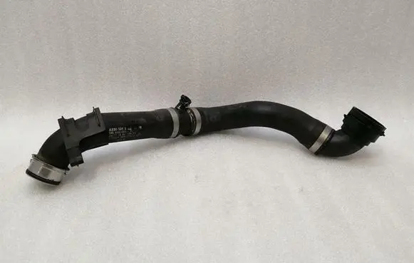Mercedes-Benz SL R230 Engine coolant pipe/hose