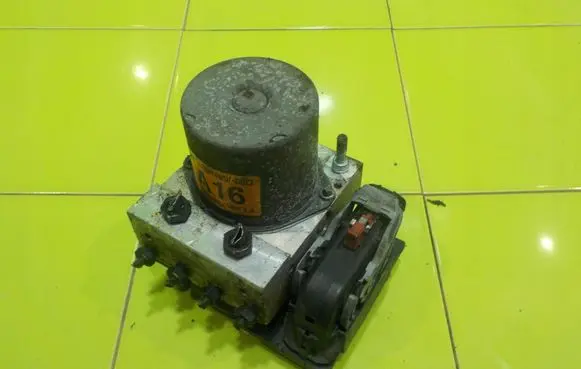 Hyundai Santa Fe ABS Pump 0265951248