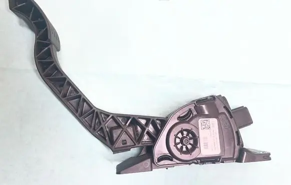 Ford C-MAX II Accelerator throttle pedal CV619F836GB