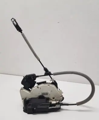 Volkswagen Polo V 6R Rear door lock 6R4839016A