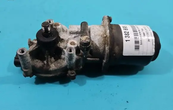 Nissan Tiida C11 Wiper motor IMPRK1382695