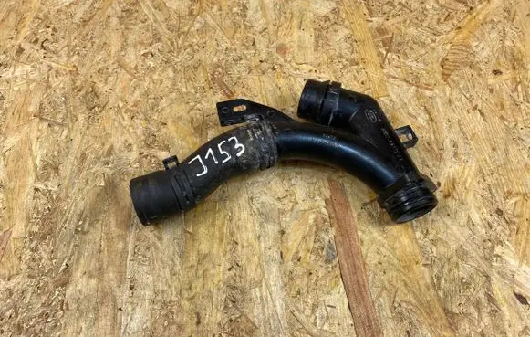Land Rover Discovery Sport Engine coolant pipe/hose K8D28A594BA K8D2-8A512-CC