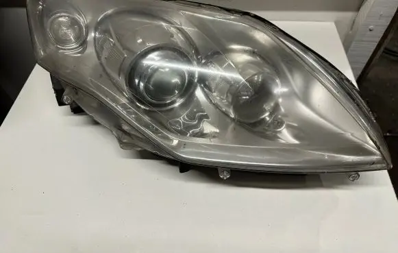 Renault Laguna III Headlight/headlamp 260100032R 89901835 PPL12502AT